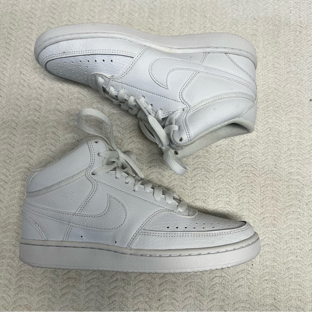 nike / classic court vision high top air force sneakers size 6.5